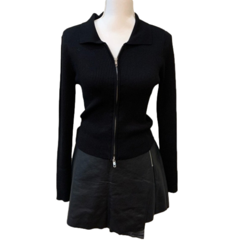 Nwt - Juniors Black Zip up Cardigan